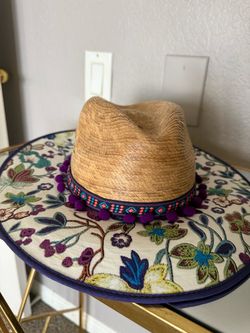 Rustic matching shoulder bag  & hat