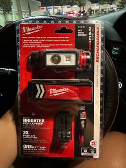 Milwaukee 600 Lumens LED REDLITHIUM Hard Hat Headlamp