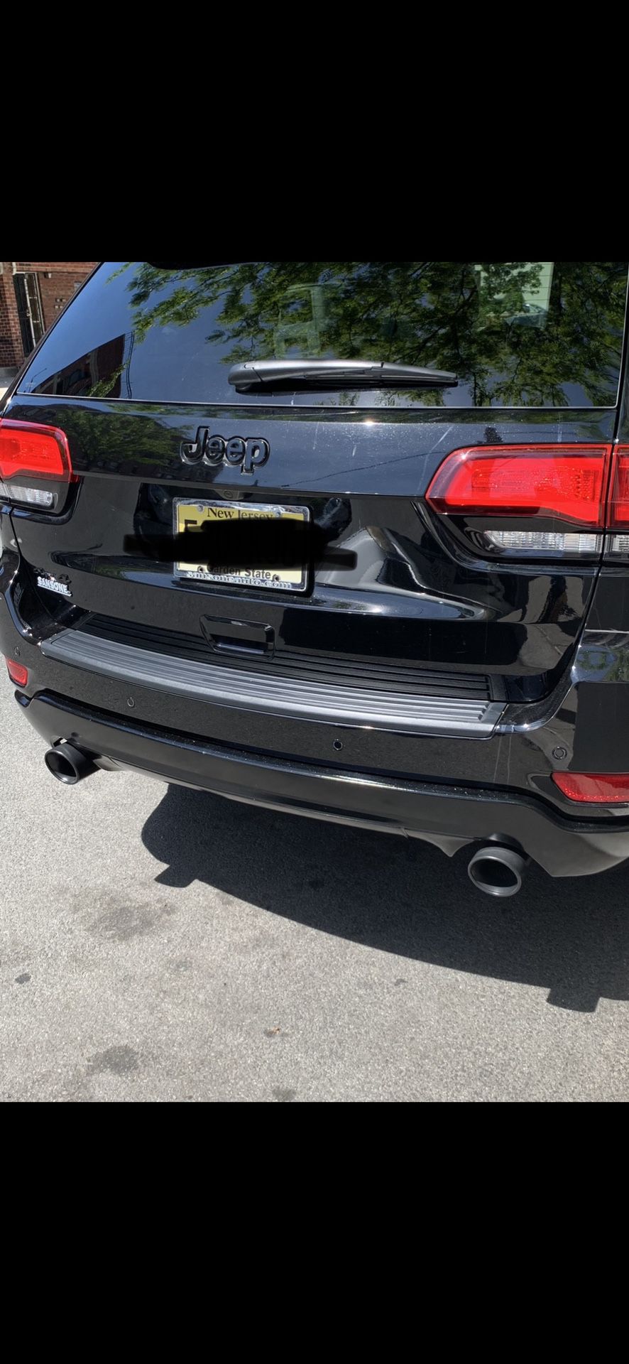 Magnaflow Jeep Grand Cherokee Street Series Cat-Back Performance Exhaust System