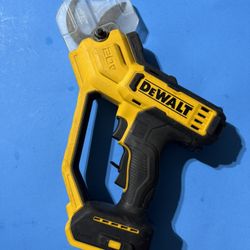 DEWALT Cortadora De Árboles 20v En Buen Estado 