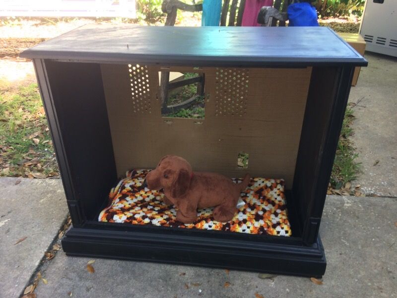 Vintage tv console dog bed