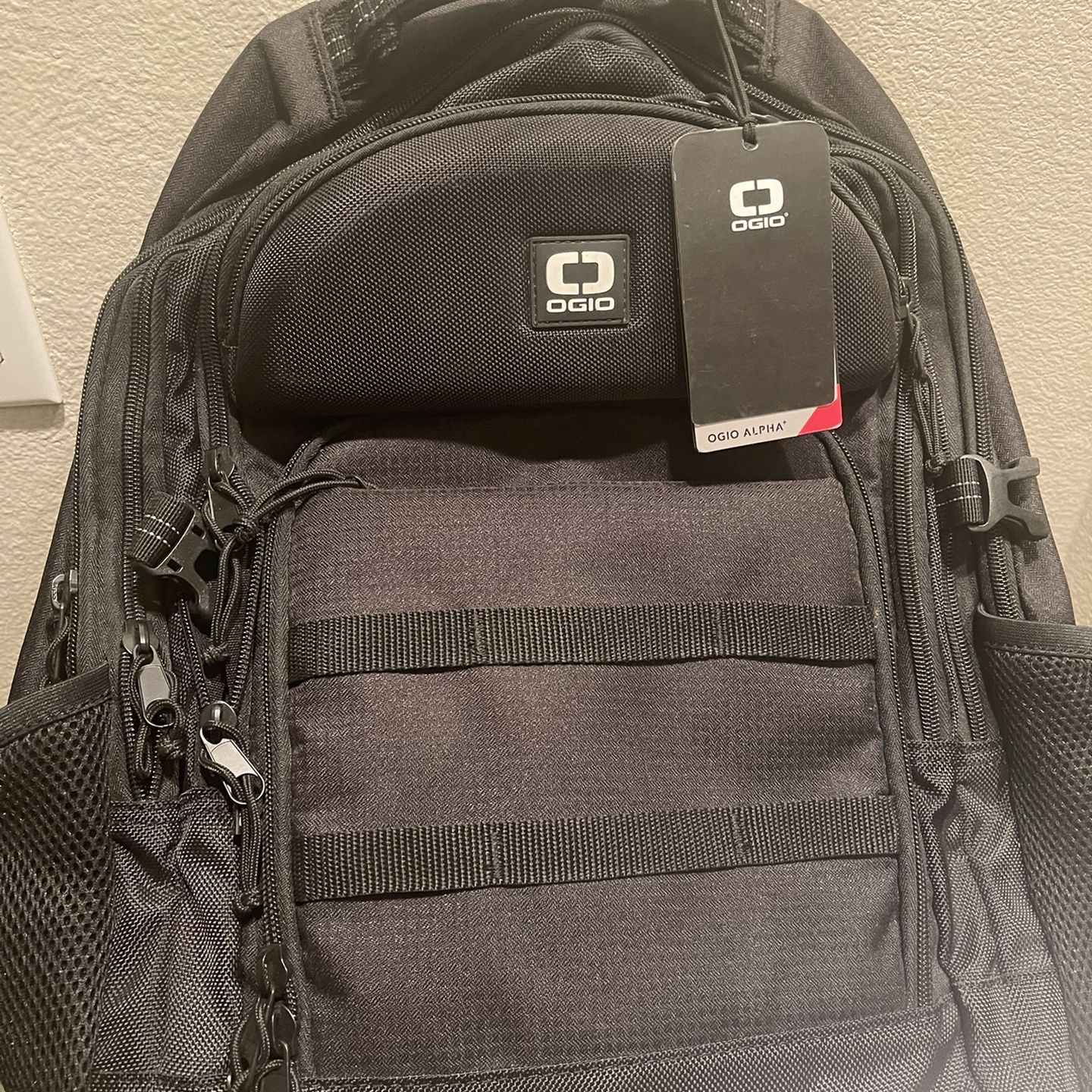 Ogio Alpha Prospect Backpack for Sale in Ontario CA OfferUp