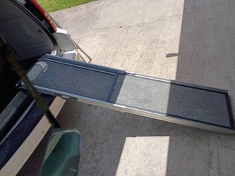 Dog ramp