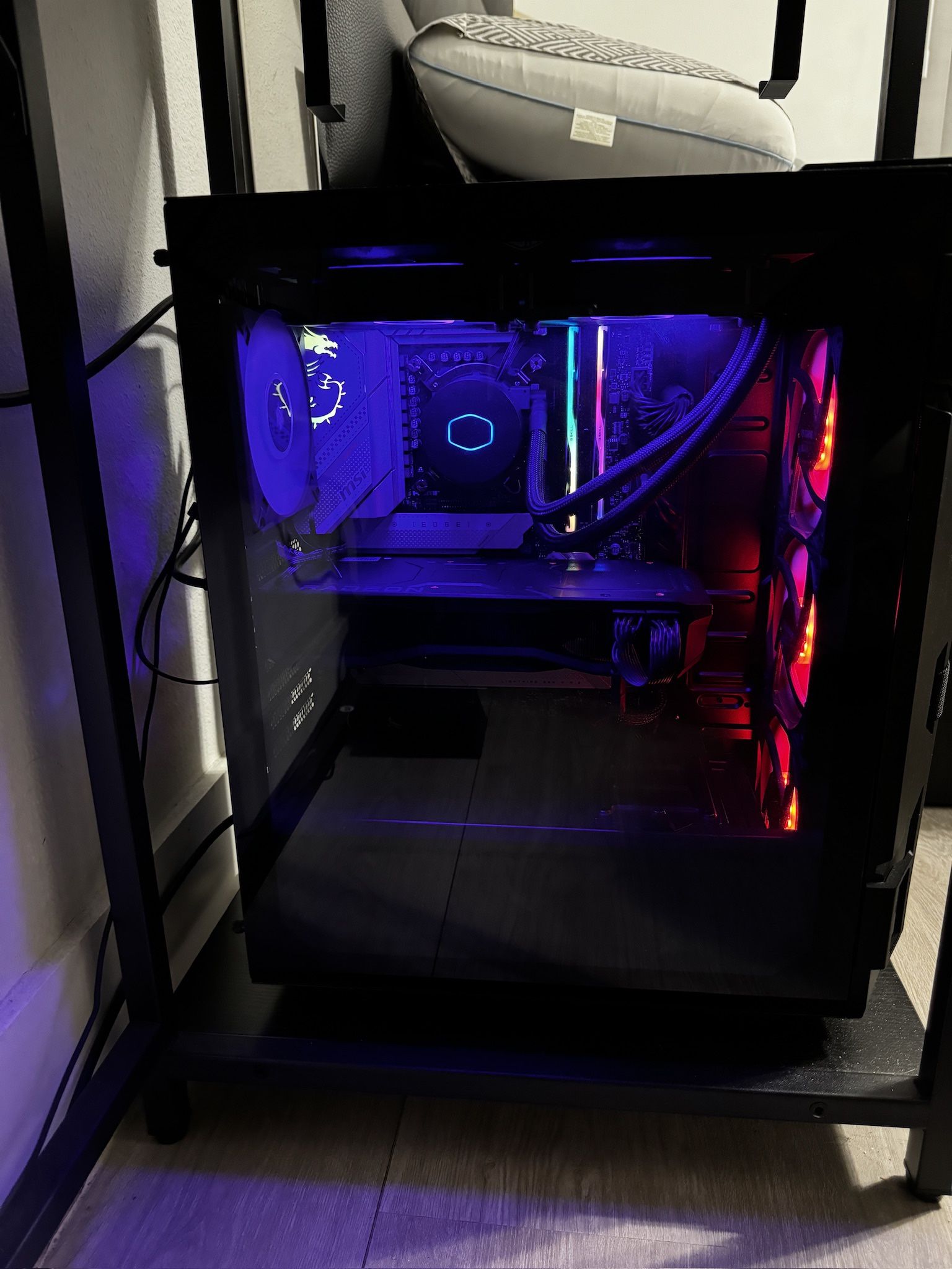 FOR SALE: AMD Radeon RX 7900 XT 20GB GDDR6 – High-End 4K Gaming GPU