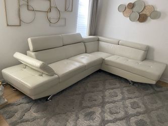 Sectional  blanco