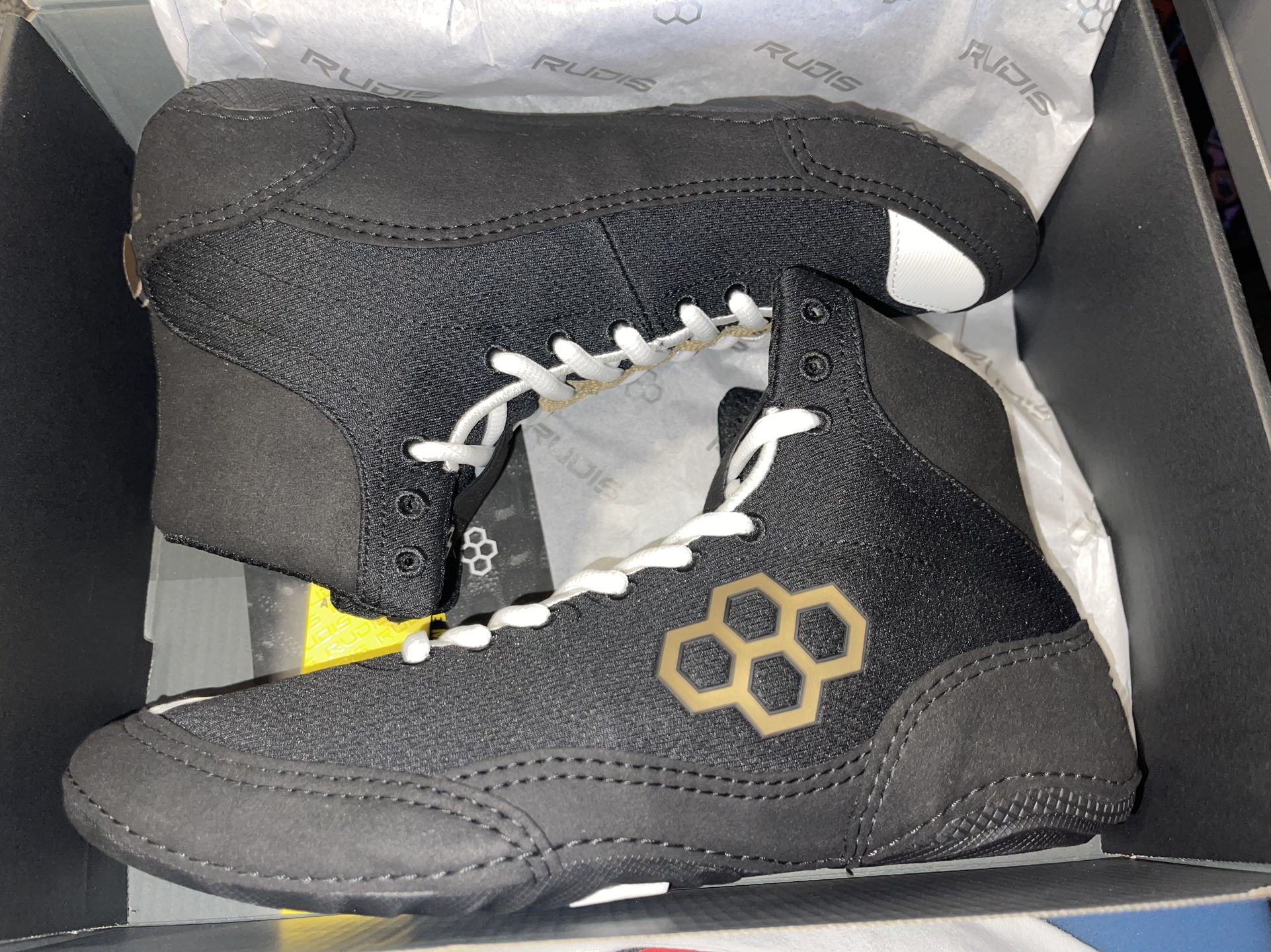 Rudis Colt 2.0 Black And Gold Wrestling Shoes Brand New In Box
