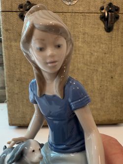 Lladro figurine