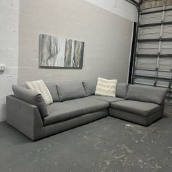 Gray Plush Sectional (Delivery)