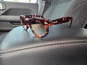Ray-Ban Wayfarer Oval RB 2242F Sunglasses