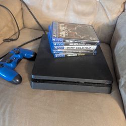 Ps4 With Games And Controller