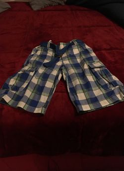 Boys Urban Pipeline plaid cargo shorts size 14