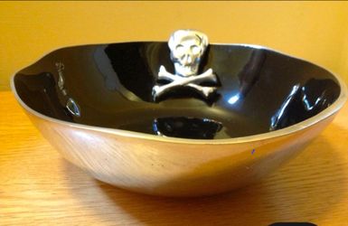 Skull/Cross Bones Silver/Black Bowl. 8"D. PLEASE READ DESCRIPTION