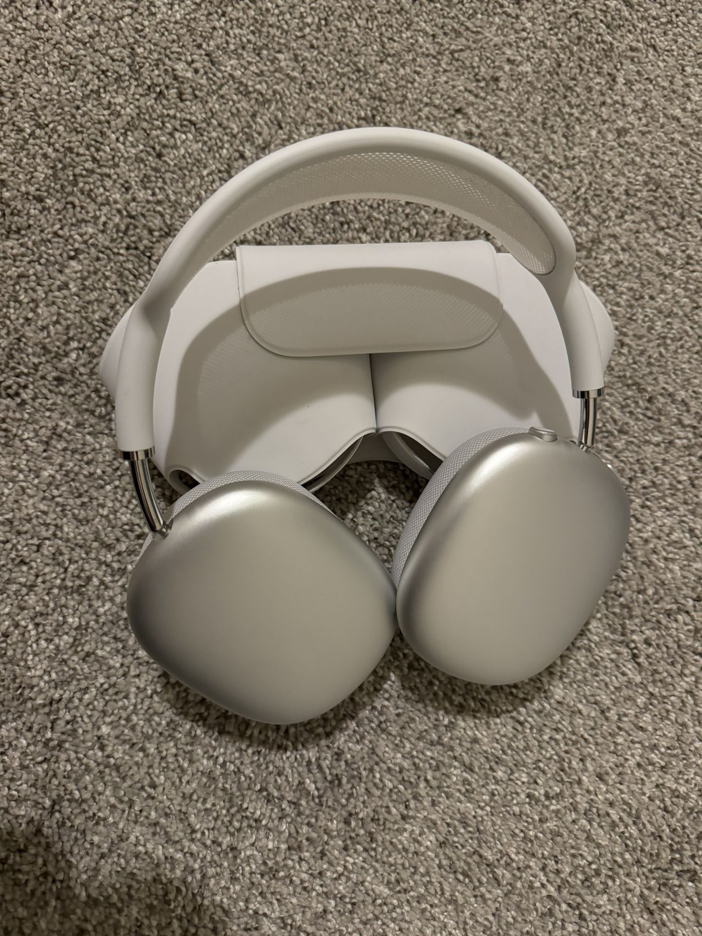 AirPods Max