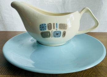 Canonsburg Temporama Gravy Boat with Underplate, 1961, Atomic MCM  