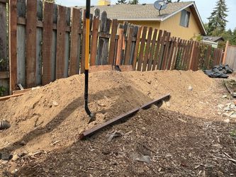 Free dirt for pickup in Bellevue