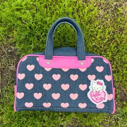 2005 Hello Kitty Purse 
