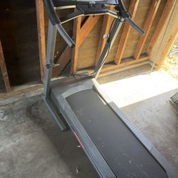 Treadmill 