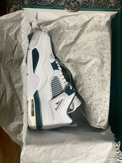 Air Jordan 4 Retro
