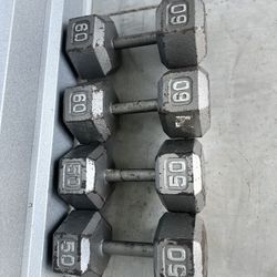 DUMBBELLS 