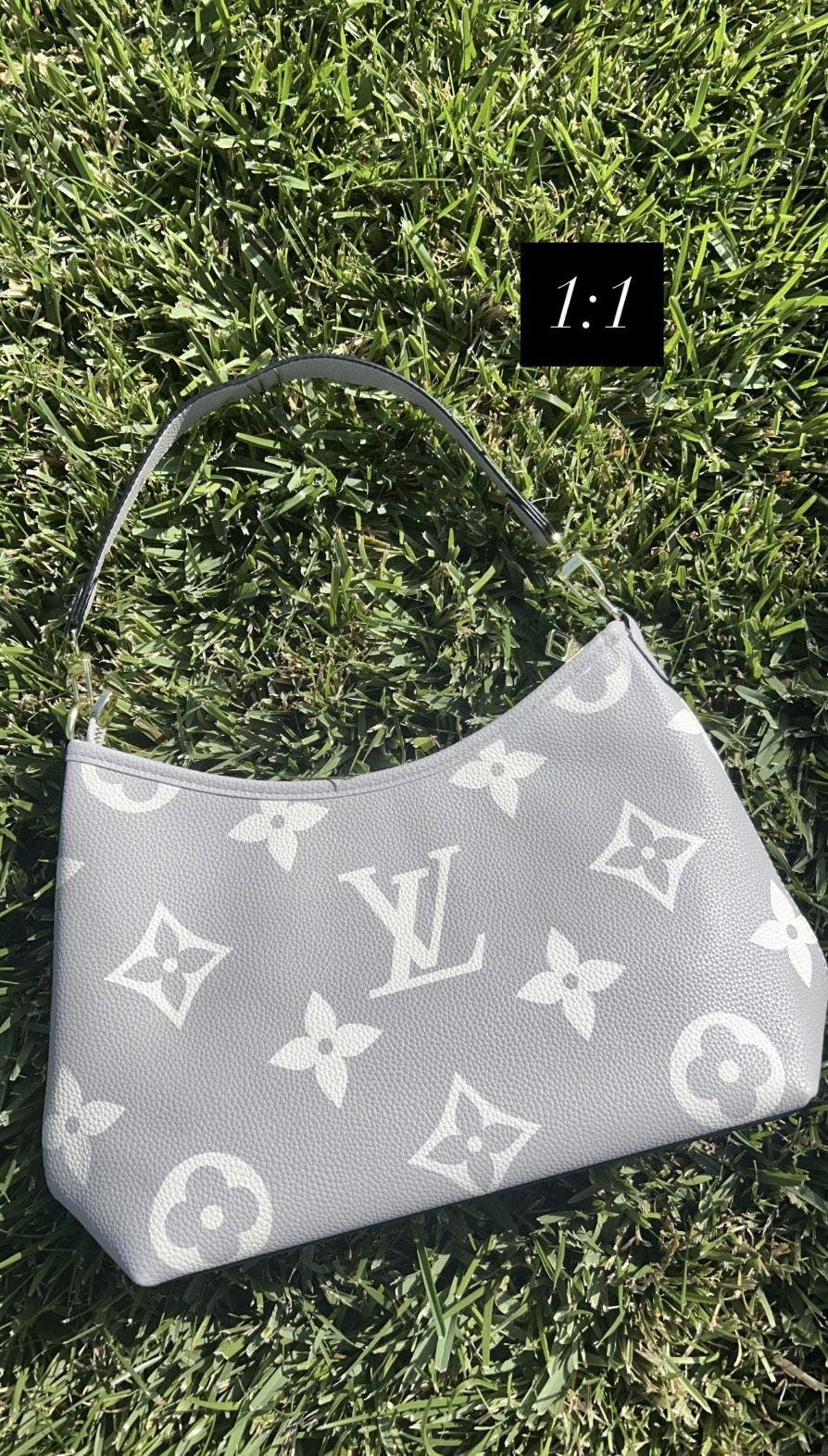 Grey Designer Bag (Medium Size Purse | Comes With Crossbody Strap)