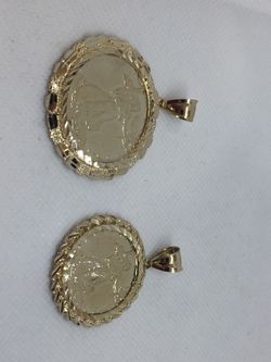 10 K Y Gold Medium size liberty charm 8.97 grams