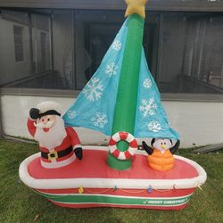 7ft Santa On A Sailboat Inflatable 