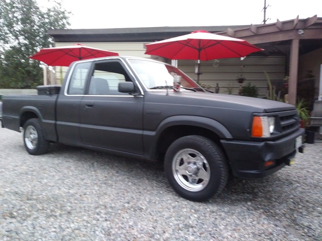 90 Mazda B 2200 automatic pick up motor is no good tranny is good