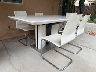 Modern Dining Set