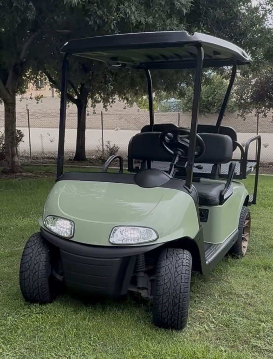 EZGO RXV Golf Cart