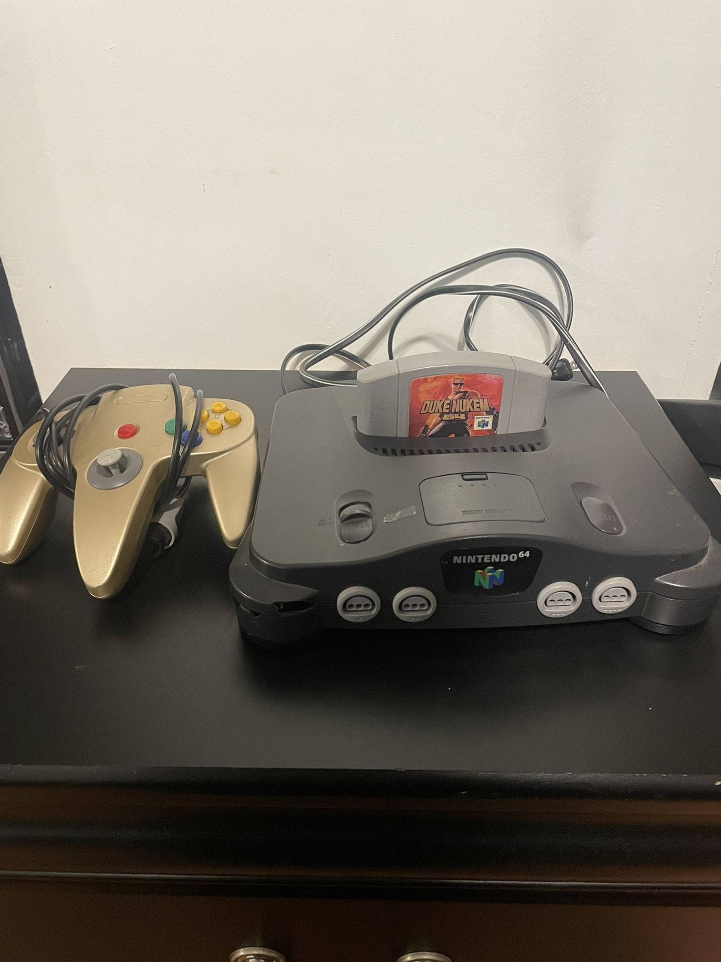 Nintendo 64 Console + Duke Nukem 64 + Gold Controller