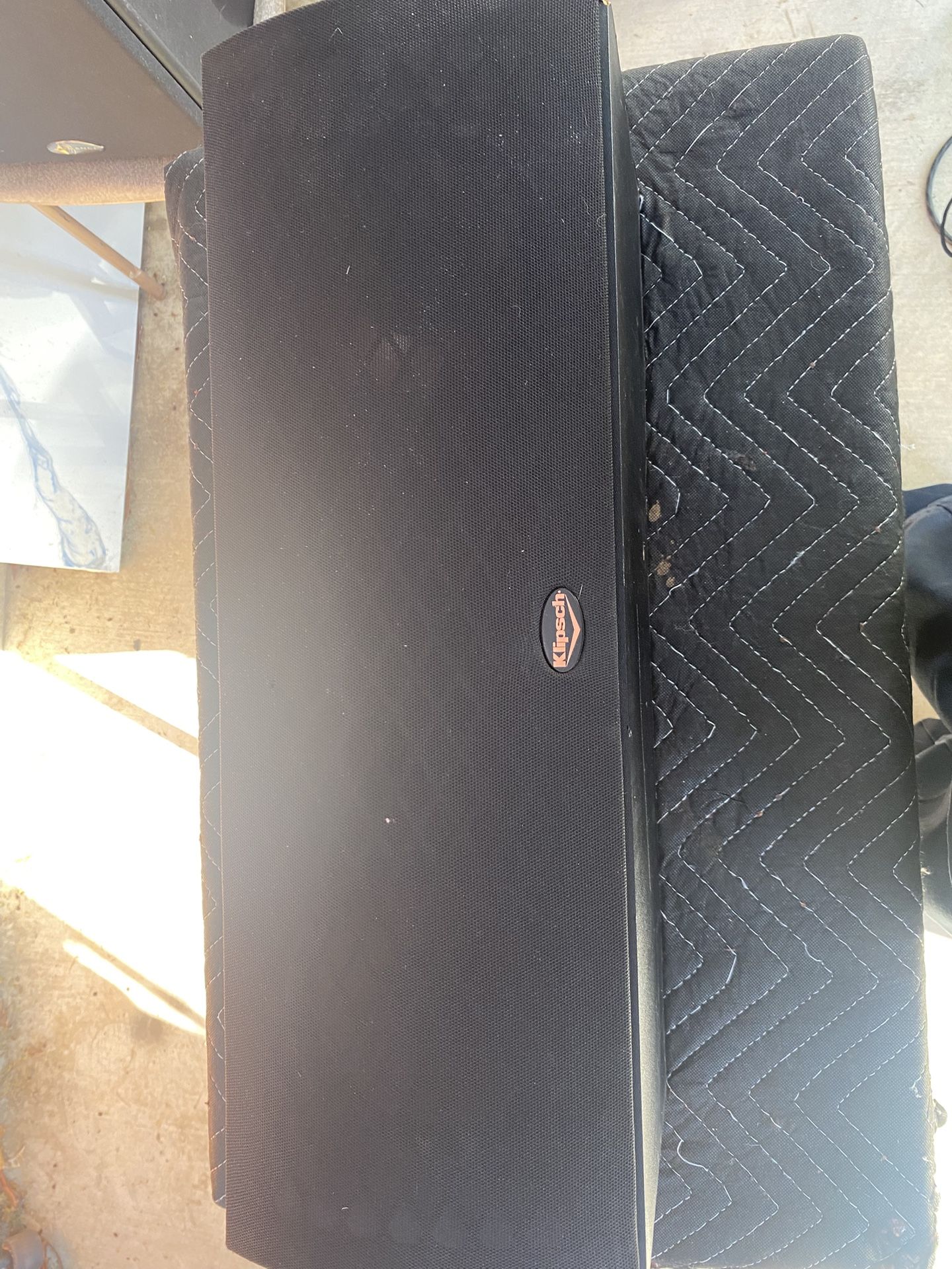 Klipshe RS3 II CENTER SPEAKER WORKS 