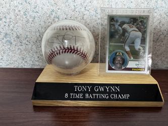TONY GWYNN SIGNED BASEBALL WITH TOPPS ROOKIE CARD- HOF 8X BATTING CHAMP