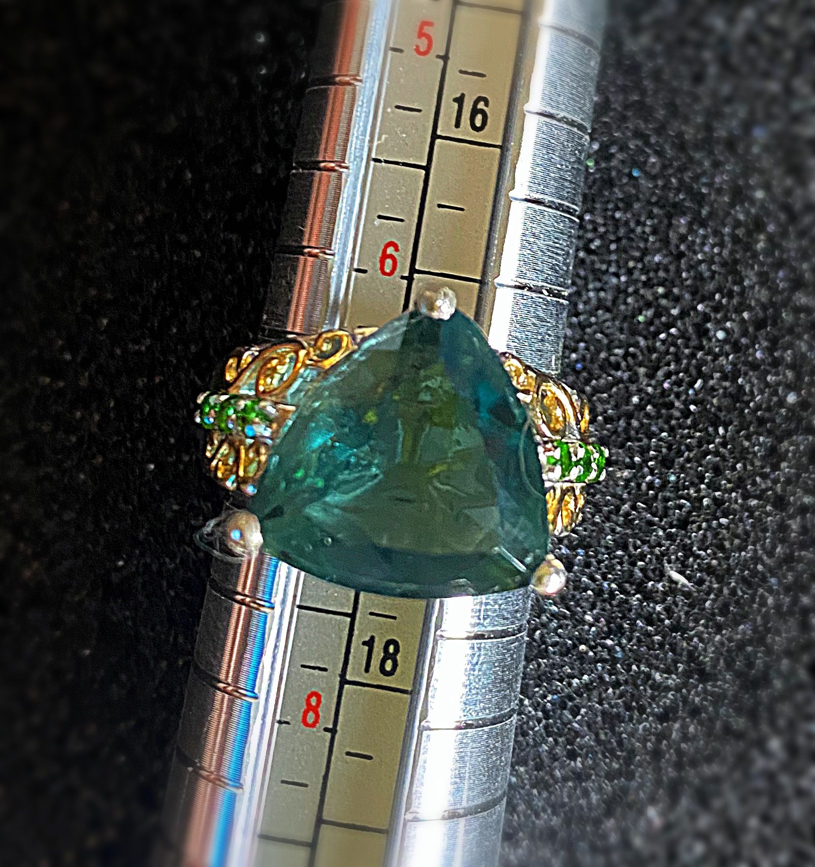 RING Trilliant Cut Stone, Sterling/Gold