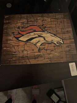 Denver Broncos 23.5" x 23.5" Distressed State with Logo Sign