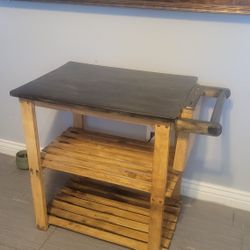 NICE WOODEN KITCHEN TABLE