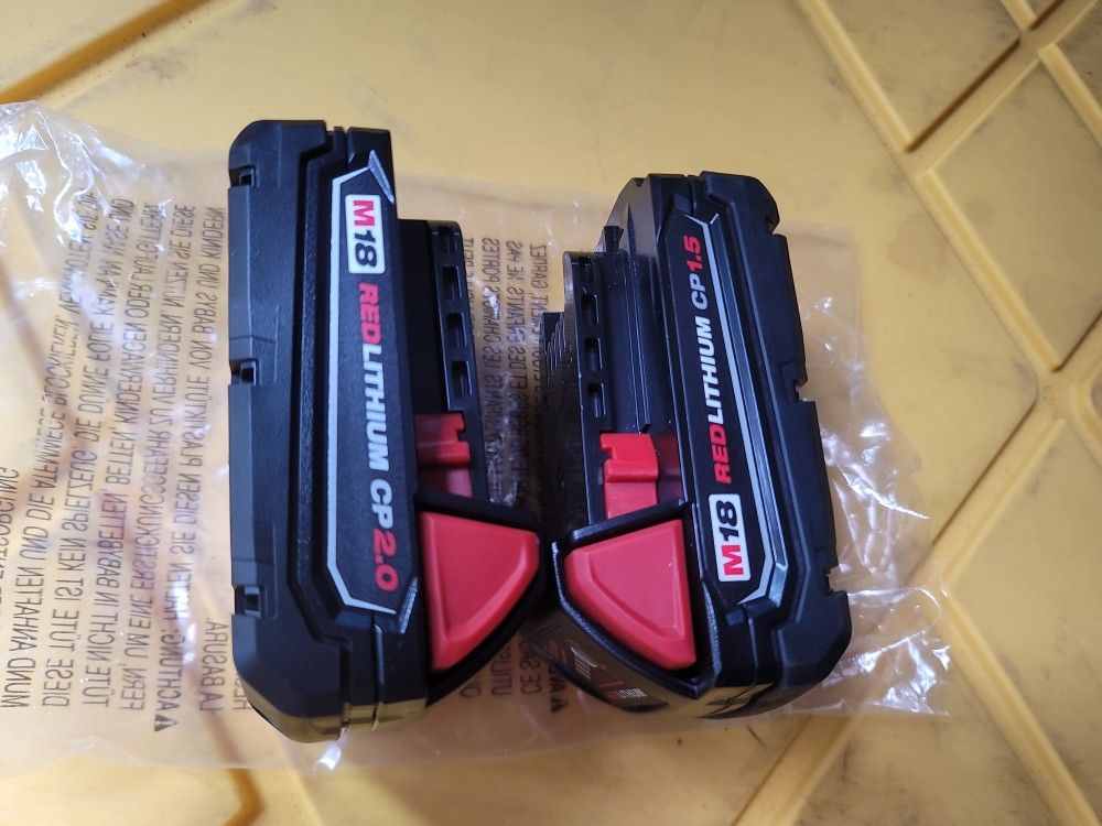 MILWAUKEE M18 BATTERIES 2.0AH AND 1.5AH NEW