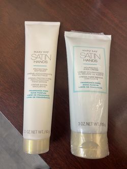 Mary Kay Nourishing Shea Cream And Protecting Softener