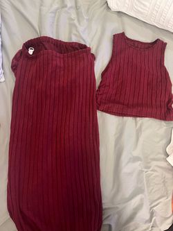 Maternity clothes