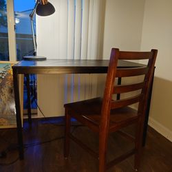 Table + Chair + Lamp Set (Must Pick Up by Apr 30 Afternoon)