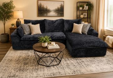 New boneless sectional sofa w/ chaise