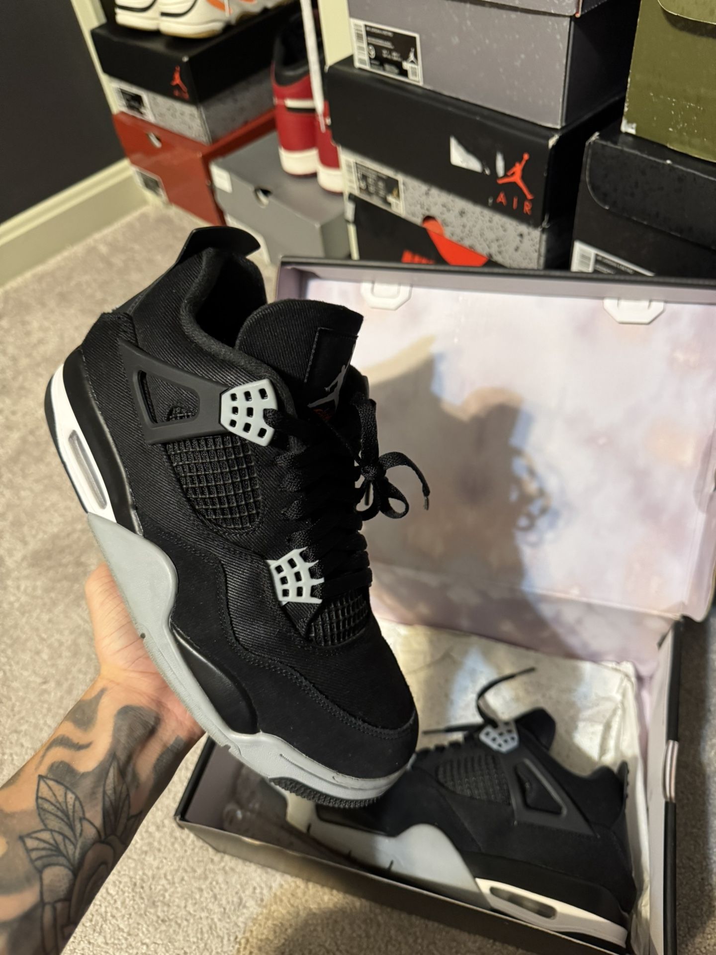 Air Jordan 4 Retro SE ‘Black Canvas’