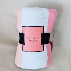 Victoria's Secret Pink Striped Fringed Cotton Beach Throw Blanket 50in x 60in