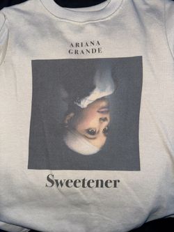Ariana Grande sweatshirt 