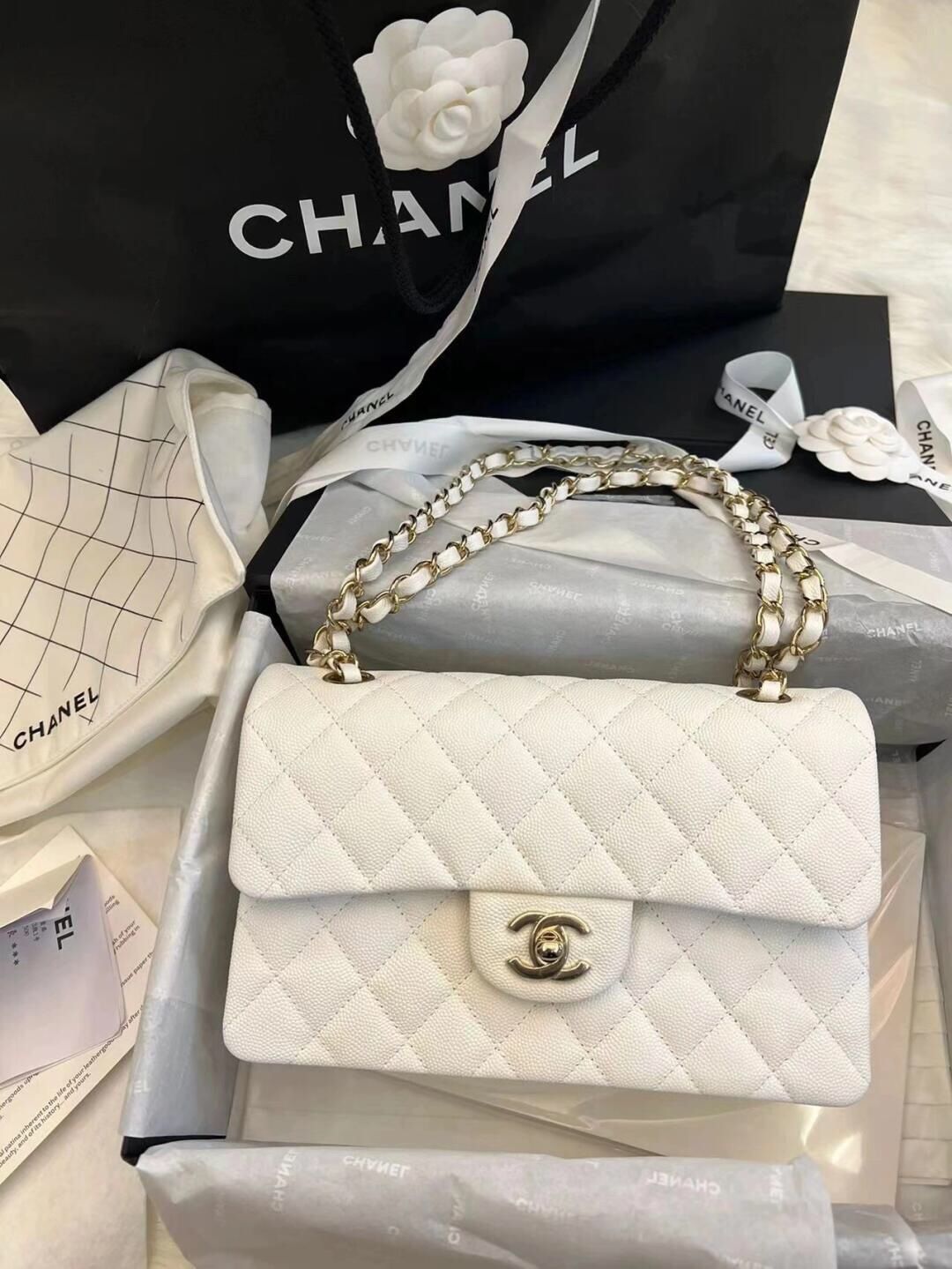 Women's 𝐂𝐂 𝐂𝐡𝐚𝐧𝐞𝐥 Flap Purse Shoulder Crossbody Bag.