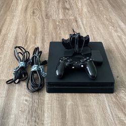 PS4 Console W/ Controller & Charger