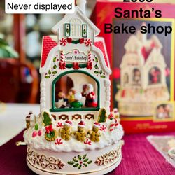 2008 Santa’s Bake Shop Lenox Christmas Centerpiece Decor with Gingerbread people and gumdrops, NEW