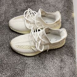 Yeezy 350 Bones 