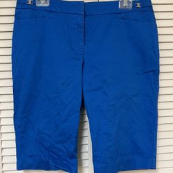 New York & Company Stretch Blue Women’s Bermuda Shorts - Size 12 - GUC