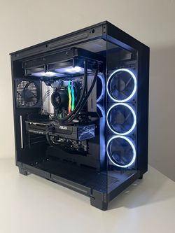 NZXT Gaming PC | i9-14900KF | RTX 5070 | 32GB DDR5 | 2TB NVME
