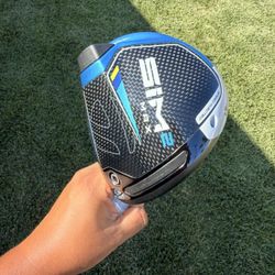 Sim Max 2 Golf Driver